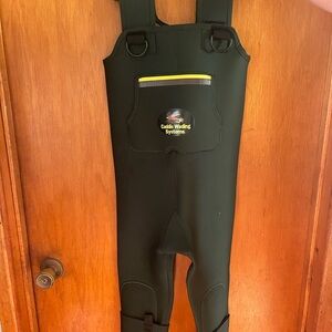 Caddis Wading Systems Kids Waders - Green Fly fishing salmon fishing Alaska WA